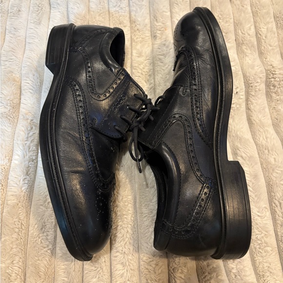Ecco Men\'s Classic Black Leather Oxfords main image 6